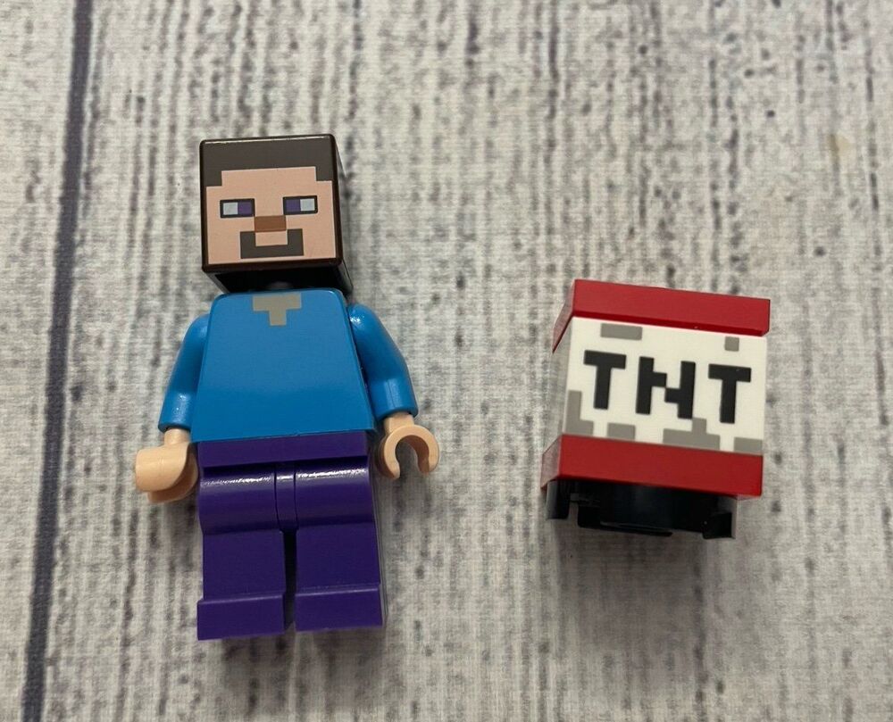 LEGO Minecraft Steve with TNT Minifig